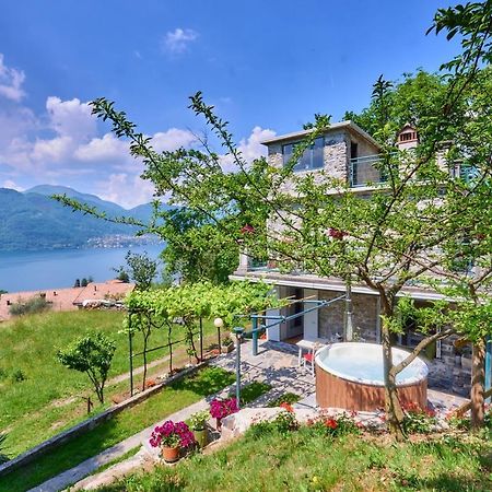 La Casetta Nel Bosco - Hot Tube And Sauna เลียร์นา ภายนอก รูปภาพ