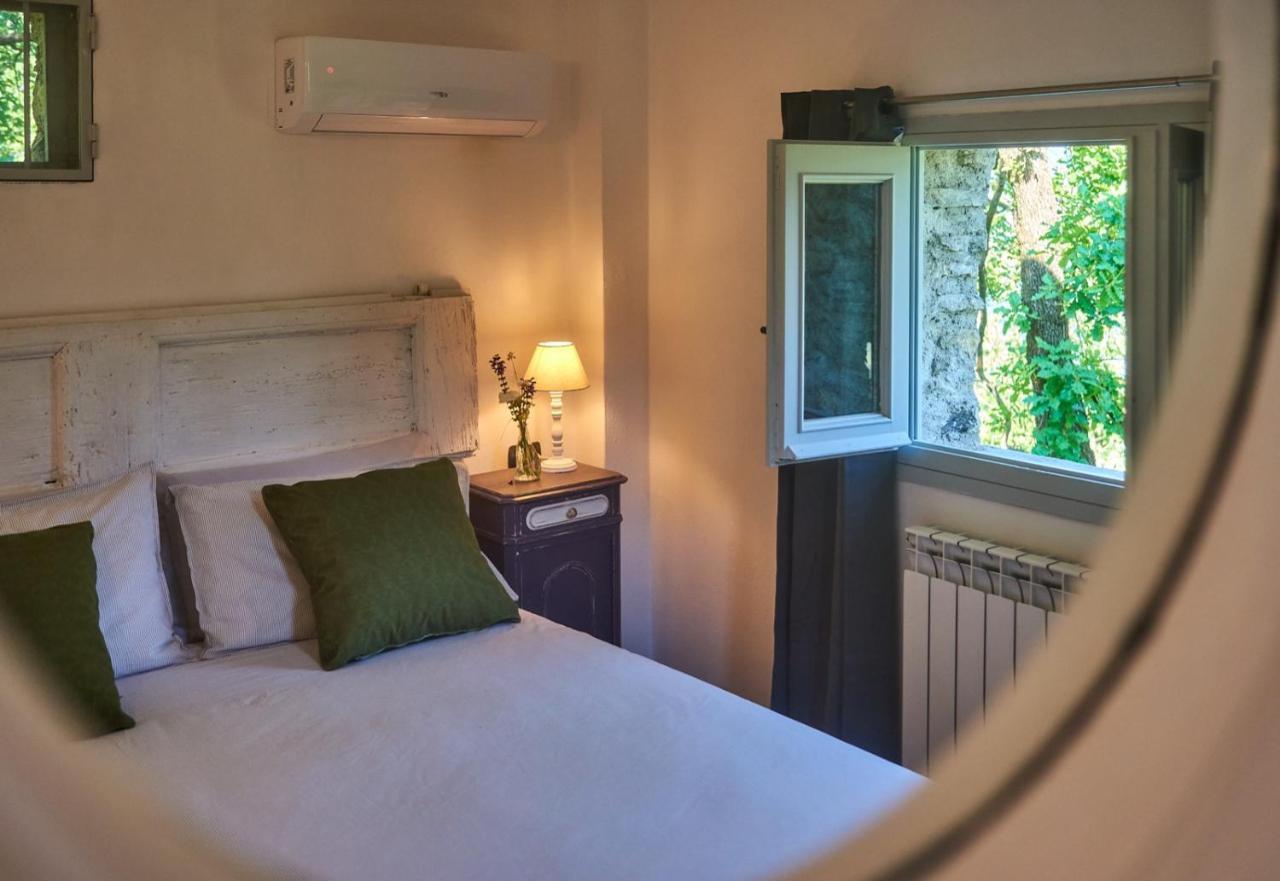 La Casetta Nel Bosco - Hot Tube And Sauna เลียร์นา ภายนอก รูปภาพ